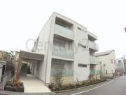 Ys COURT