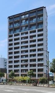 地下鉄箱崎線呉服町駅まで徒歩11分