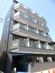 地下鉄御堂筋線新大阪駅まで徒歩5分