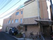京王相模原線京王稲田堤駅まで徒歩5分