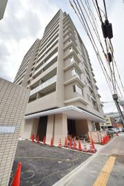 地下鉄箱崎線中洲川端駅まで徒歩14分