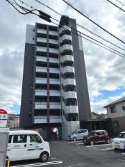 LEON篠崎橋