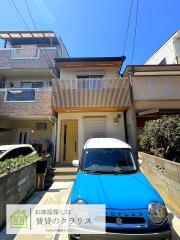 太秦安井ガレージ付き新築の貸家