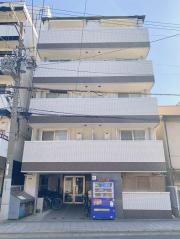 近鉄難波・奈良線今里駅まで徒歩7分