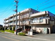 小田急小田原線新百合ヶ丘駅まで徒歩13分