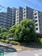 ＪＲ総武線（各駅停車）大久保駅まで徒歩8分