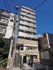 地下鉄四つ橋線四ツ橋駅まで徒歩4分