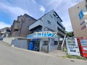 サンヒルズ川岸
