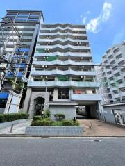 地下鉄七隈線渡辺通駅まで徒歩11分