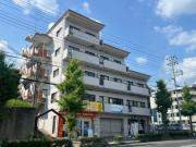 地下鉄西神・山手線学園都市駅までバス約8分 徒歩1分