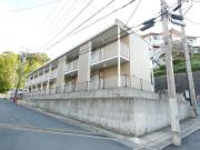 レオパレス三田