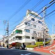 東京メトロ千代田線赤坂駅まで徒歩8分