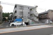 東急東横線学芸大学駅まで徒歩14分