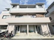 箕面市粟生外院3丁目テラスハウス