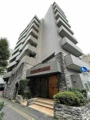 東急田園都市線駒沢大学駅まで徒歩10分