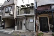 葛原新町堂前貸家