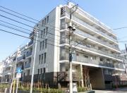 東京メトロ丸ノ内線新宿三丁目駅まで徒歩7分