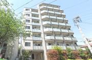 西武新宿線新井薬師前駅まで徒歩9分