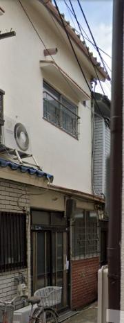 近鉄難波・奈良線鶴橋駅まで徒歩14分