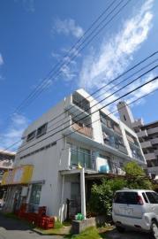 広島電鉄江波線舟入南駅まで徒歩15分