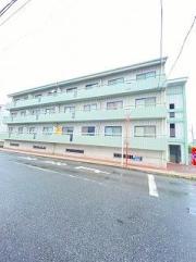 広島電鉄宮島線佐伯区役所前駅まで徒歩5分
