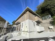 地下鉄西神・山手線名谷駅まで徒歩25分