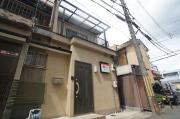 久世殿城町貸家