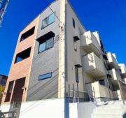 ブルーライン岸根公園駅まで徒歩7分