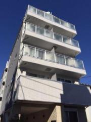 b′CASA Kitasenju