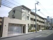 地下鉄御堂筋線新大阪駅まで徒歩10分