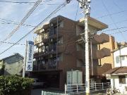 ジュネス山城