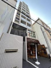 地下鉄四つ橋線四ツ橋駅まで徒歩8分
