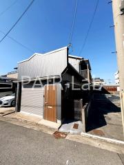 東新町ガレージハウス