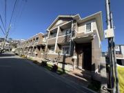 ヴィラージュ刀根山III