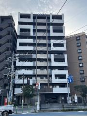 西鉄天神大牟田線西鉄福岡（天神）駅まで徒歩13分