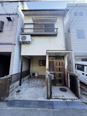 阪堺電気軌道阪堺線石津北駅まで徒歩6分