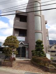 ファミーユ・T
