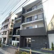 西武新宿線新井薬師前駅まで徒歩4分