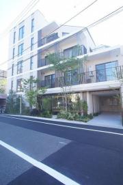 ＪＲ山手線高田馬場駅まで徒歩10分