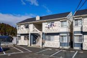 仙台市地下鉄南北線泉中央駅までバス約14分 徒歩3分