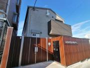 station front 連坊