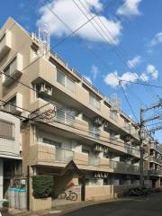 西鉄貝塚線貝塚駅まで徒歩14分