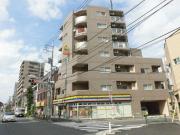カザルス・スクエア