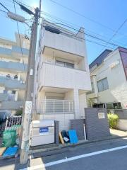 ＪＲ中央線高円寺駅まで徒歩4分