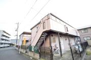 小田急小田原線伊勢原駅まで徒歩2分