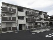 ＪＲ東海道本線平塚駅までバス約17分 徒歩8分