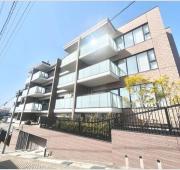 地下鉄名城線瑞穂運動場東駅まで徒歩9分