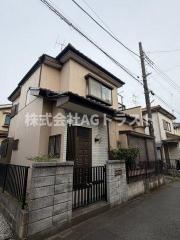 瓦葺戸建て