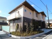 近鉄難波・奈良線大和西大寺駅まで徒歩8分