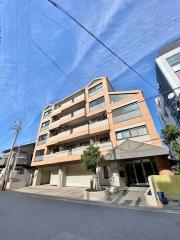阪神本線芦屋駅まで徒歩11分